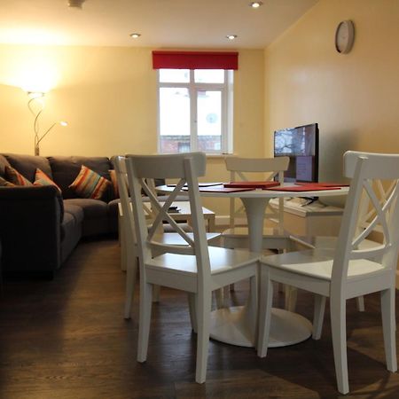 Maryville Apartment By Townlets Belfast Eksteriør billede